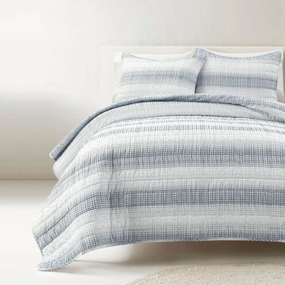 Lush Décor 3pc Full/Queen Yarn Dyed Textured Striped Waffle Quilt Set Navy/White